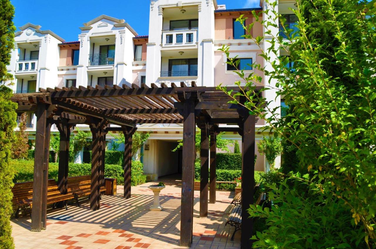 Private Studio In "Green Life Beach Resort Sozopol" Esterno foto